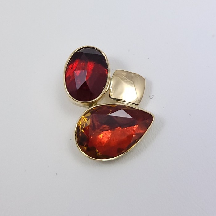 Pendentif Grenatines® or 750 millièmes Grenat et Brésil