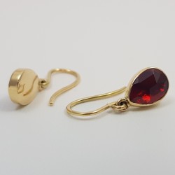 Boucles d'oreilles or 750 millièmes Grenats de Perpignan poires
