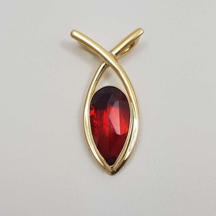 Pendentif Concordia® or 750 millièmes Grenat de Perpignan